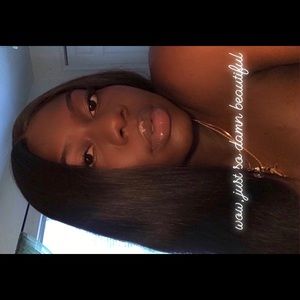 Meet your Posher, Taija